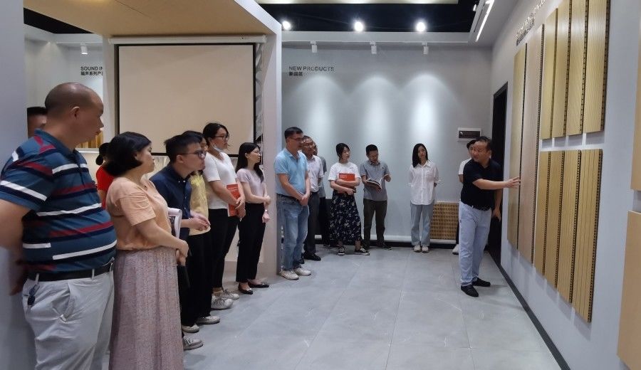 Guangzhou Wuyang Yiguan Acoustic Materials Co., Ltd. Hersteller Produktionslinie