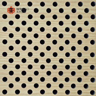 Umweltfreundliche Schalldämpfer-Platten Perforierter Akustikbereich für Decke und Wand