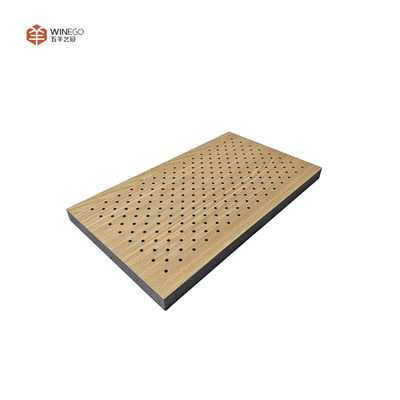 Premium-perforierte Akustikplatte mit Veneerfinish für Aufnahmestudios